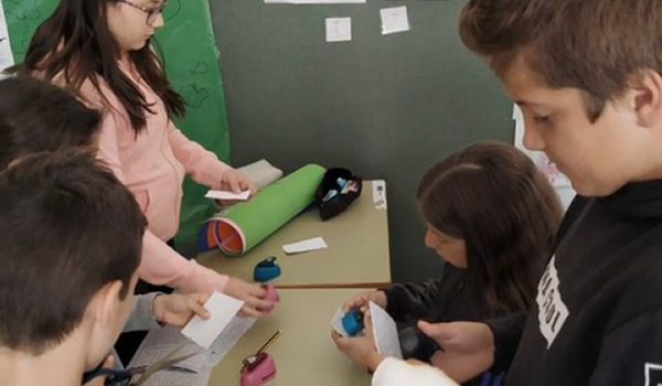 Toda la cooperativa produciendo (CEIP «Catalina de Aragón», de Zaragoza)