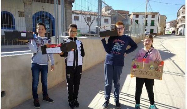 Participación en la Feria de los Oficios (CEIP «Arzobispo Doménech», de Almonacid de la Sierra – Zaragoza)