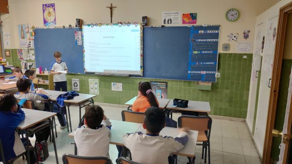 La cooperativa «Artiniños», del Colegio «San Vicente de Paúl», de Zaragoza, aprueba sus estatutos La cooperativa «Artiniños», del Colegio «San Vicente de Paúl», de Zaragoza, aprueba sus estatutos
